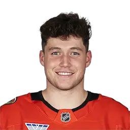 headshot of Tomas