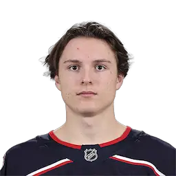 headshot of Evan