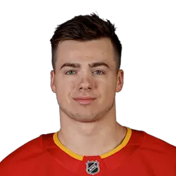 headshot of Hunter