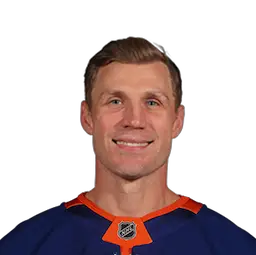 headshot of Casey