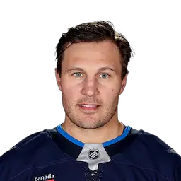 headshot of Luke