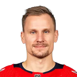 headshot of Richard